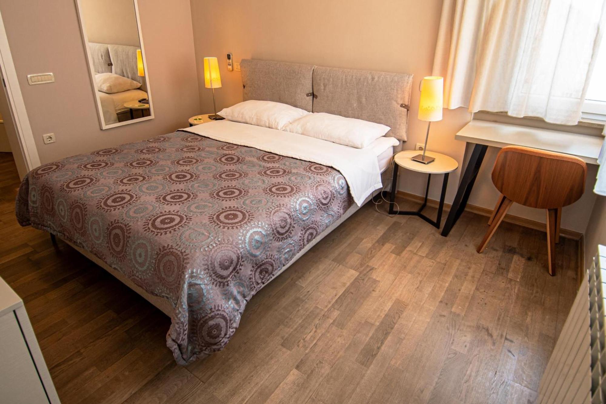 Bed & Breakfast Blu Locanda Ровінь Номер фото