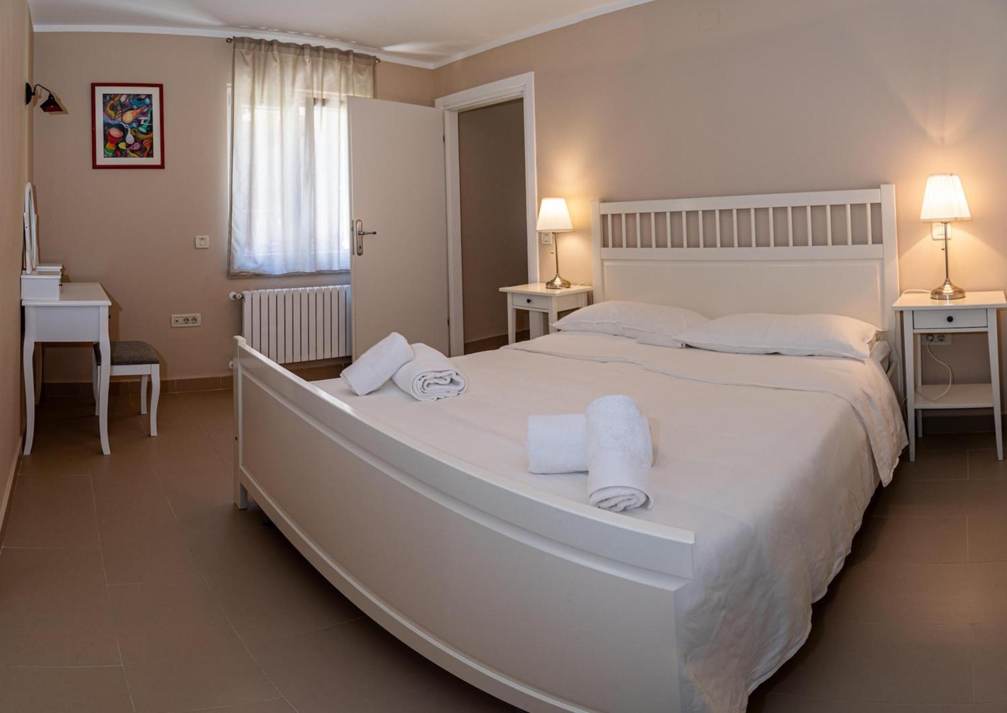 Bed & Breakfast Blu Locanda Ровінь Номер фото